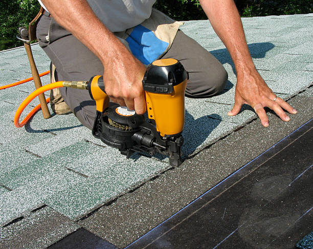 Best Roof Maintenance Services  in Charles City, IA